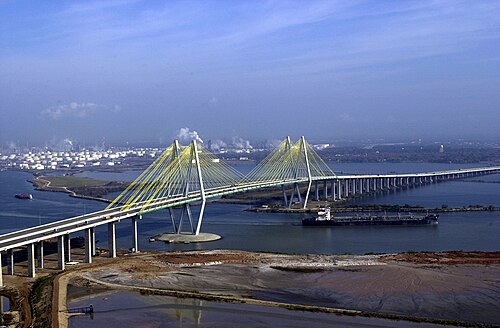 Fred Hartman Bridge
